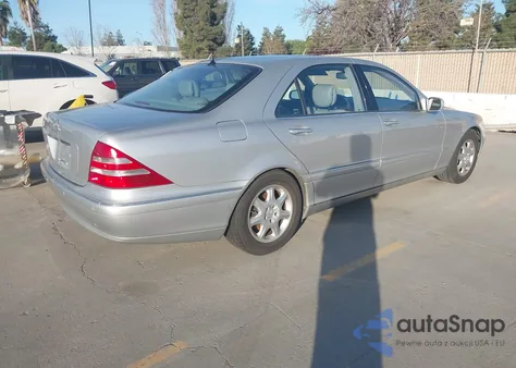 2002 Mercedes-Benz S 500 z USA, uszkodzony, nr VIN WDBNG75J52A233265